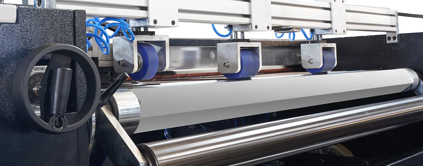 High-Speed Vertical Laminator + Embossing