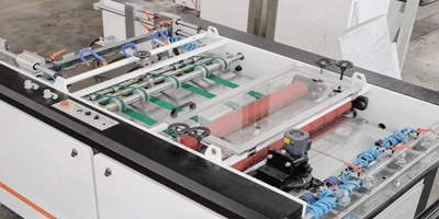 Servo vs Standard Drive in High‑Speed Laminators
